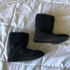 Black Ugg Boots
